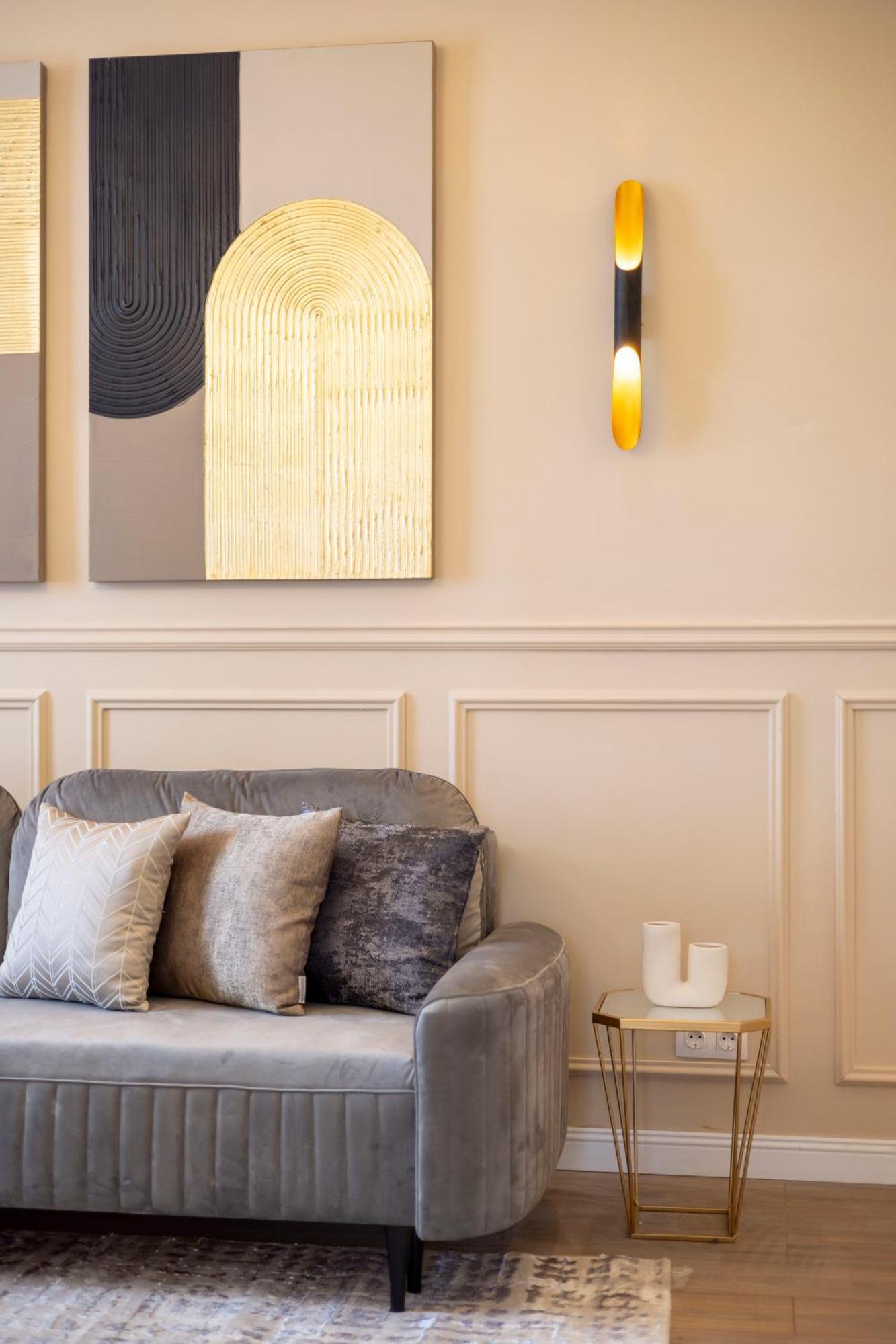 Luxury & Classy Central Apartment With 3Bedrm, 2Bathrm ブダペスト エクステリア 写真