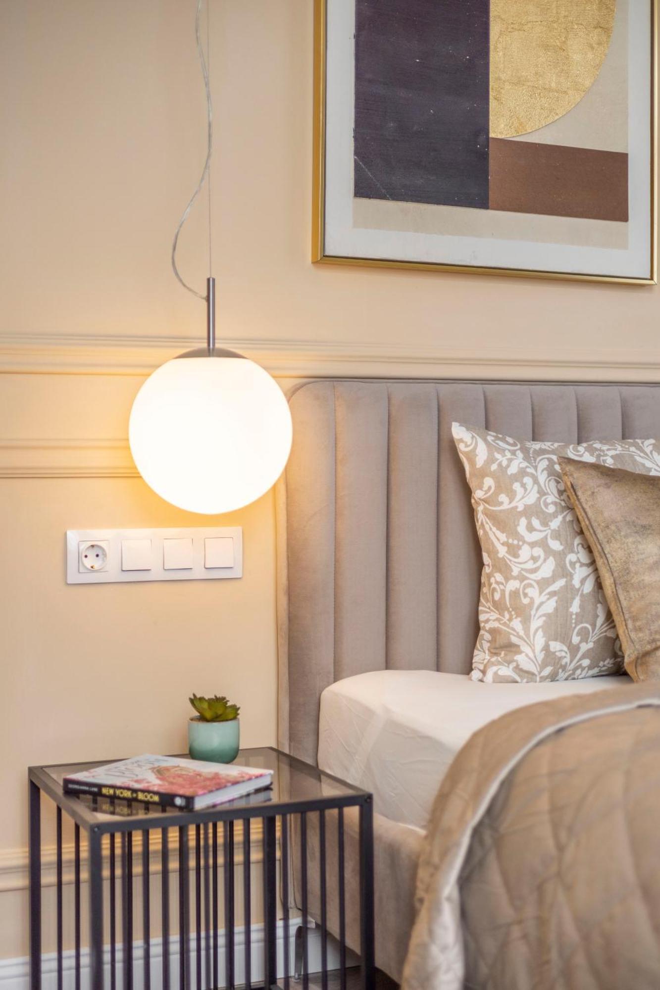 Luxury & Classy Central Apartment With 3Bedrm, 2Bathrm ブダペスト エクステリア 写真